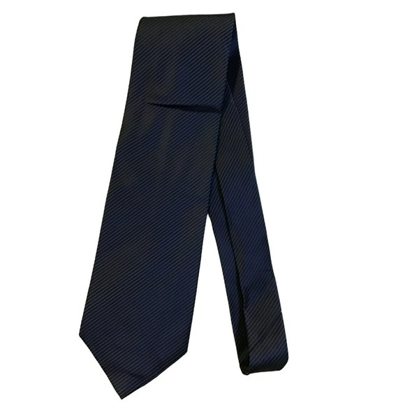 Calvin Klein Other - CALVIN KLEIN 56 inch Blue Stripes 100% Silk Men's Tie NWOT